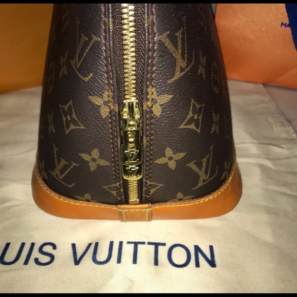 Louis Vuitton ALMA - Picture 4 of 13